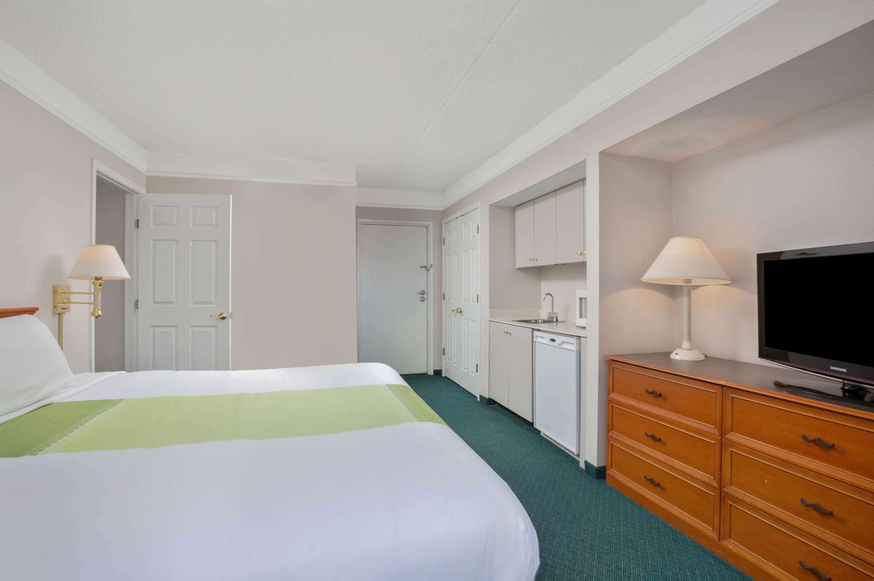 La Quinta Inn By Wyndham Reno Exterior photo