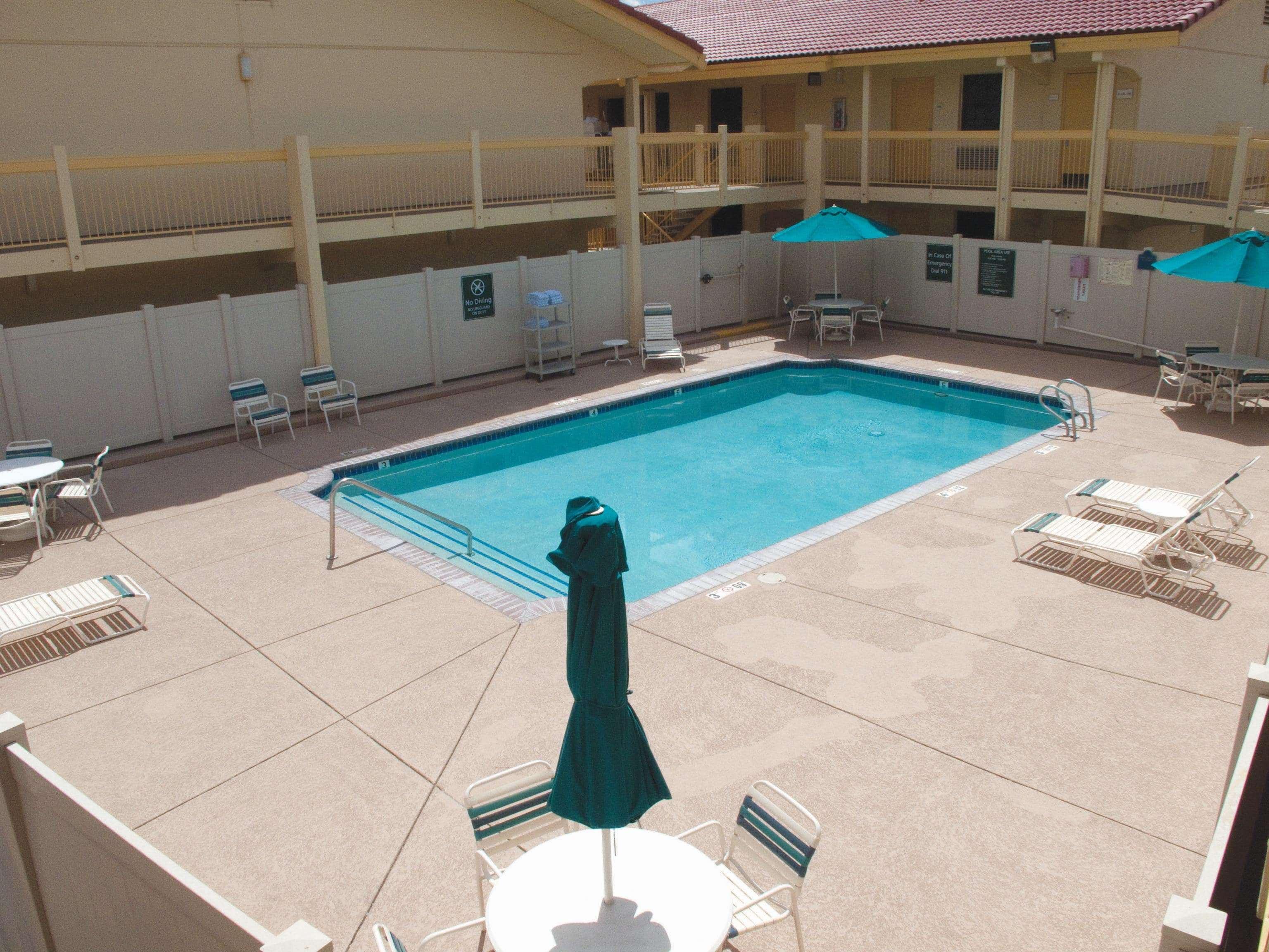 La Quinta Inn By Wyndham Reno Exterior photo