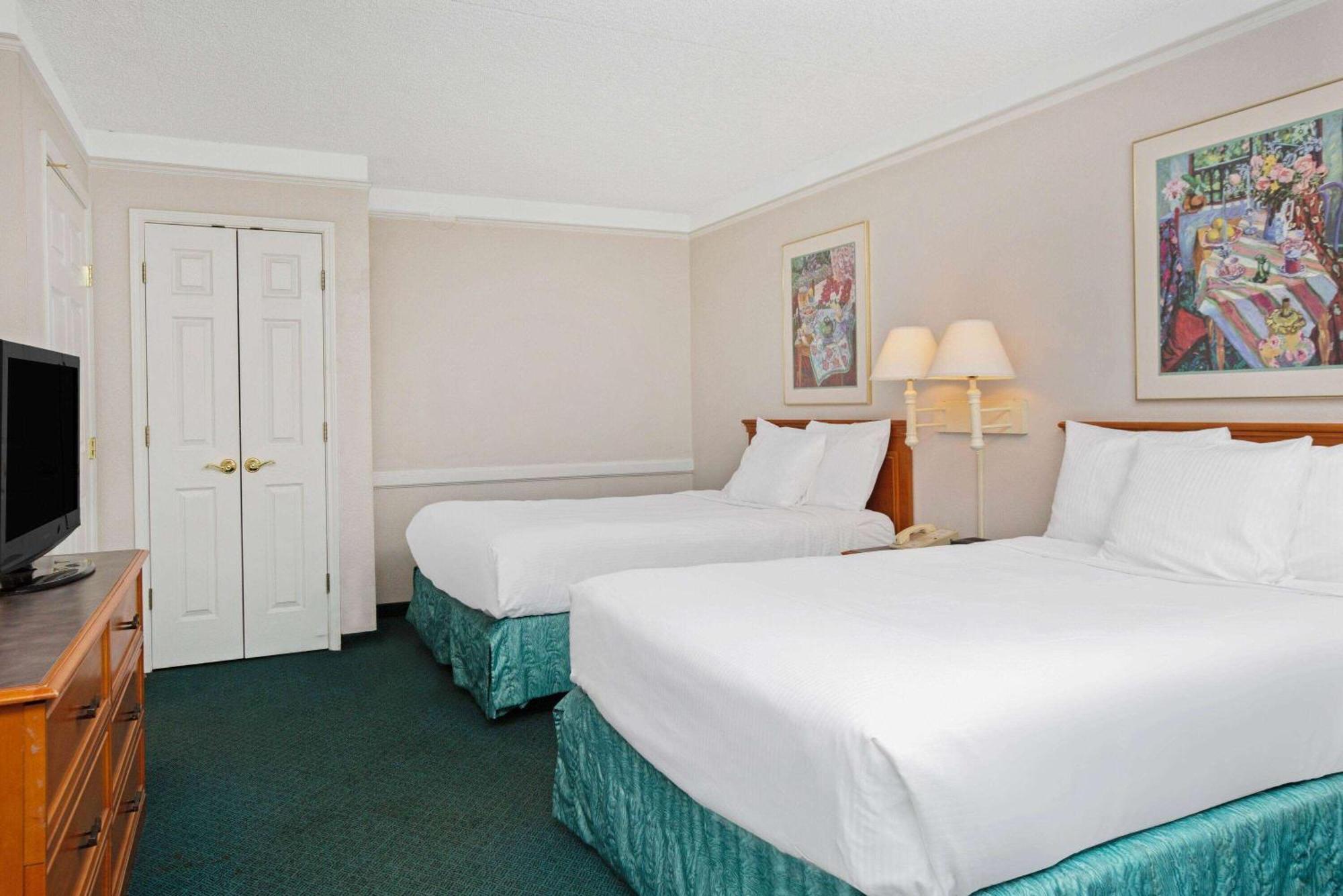 La Quinta Inn By Wyndham Reno Exterior photo